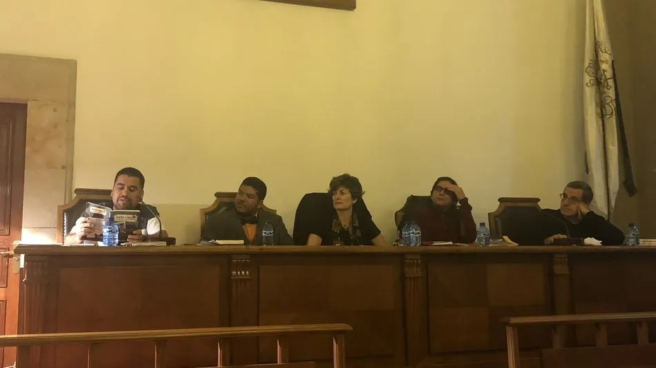 Foto 5 - La Facultad de Filolog&iacute;a celebra una jornada&nbsp;po&eacute;tica iberoamericana&nbsp;  