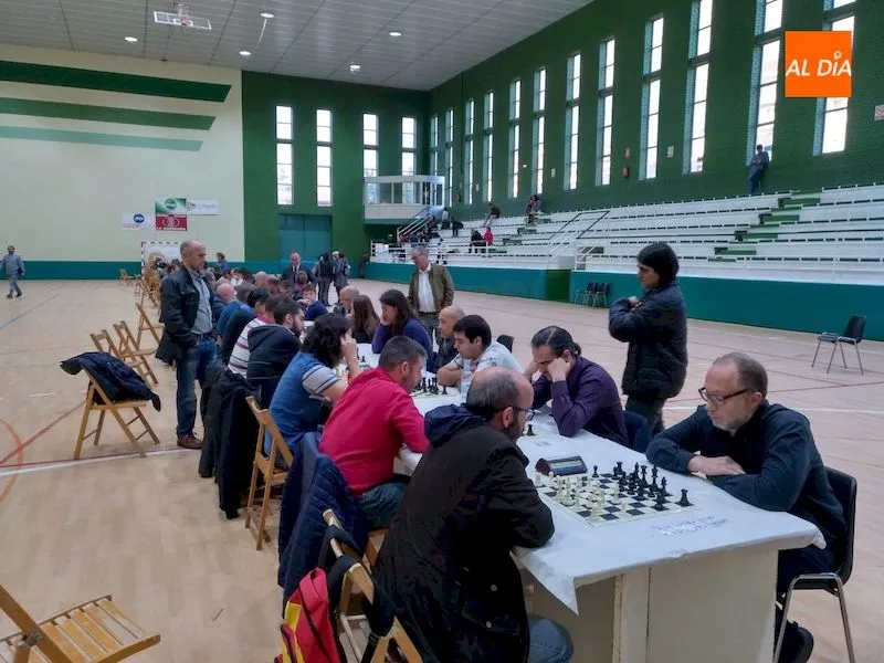 Foto 7 - Multitudinario torneo de ajedrez en Alba de Tormes