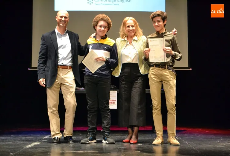 Foto 11 - La Award Ceremonies reconoce el potente nivel de ingl&eacute;s de los alumnos de la Academia L&iacute;der  