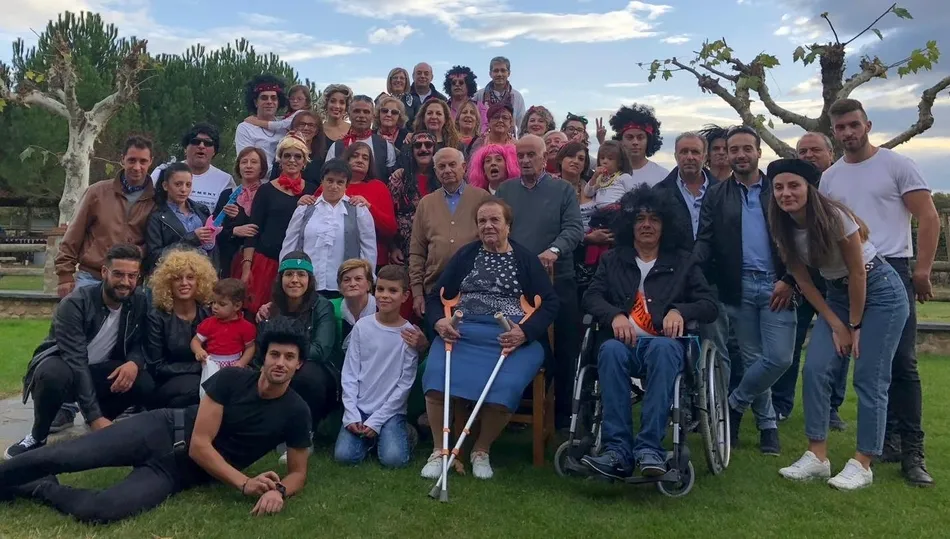 Vicente y Toyi reciben una fiesta sorpresa por su 60 cumpleaños  