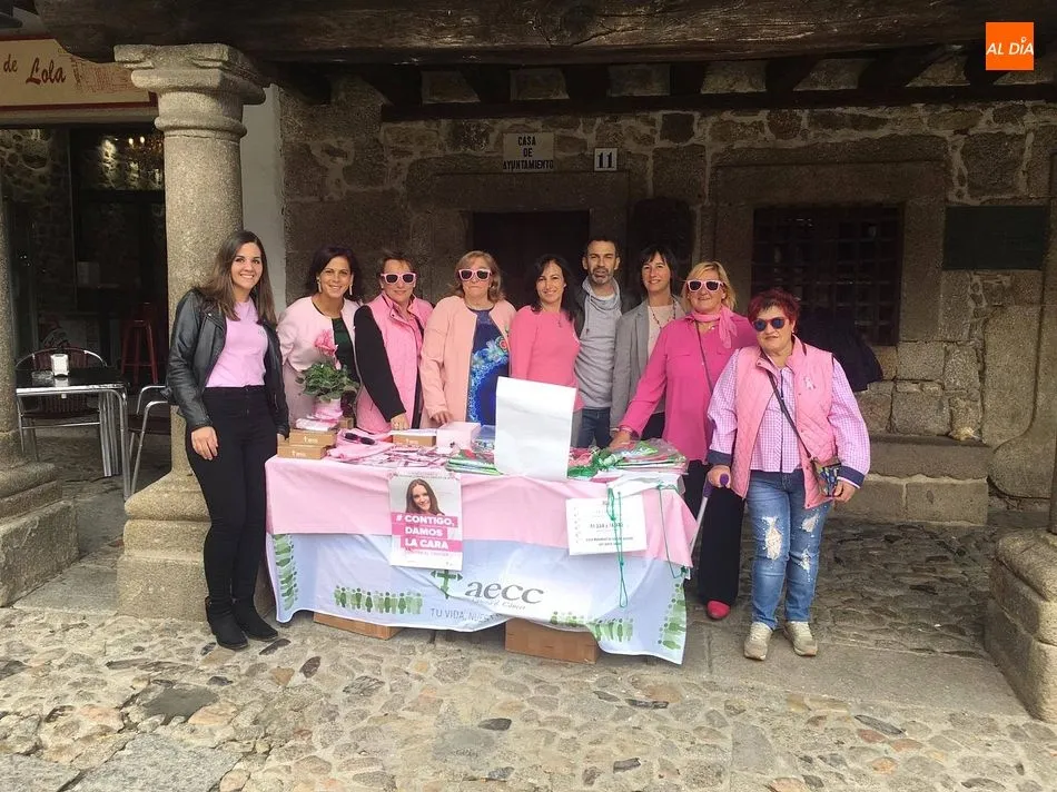 Foto 8 - La Alberca se suma al rosa