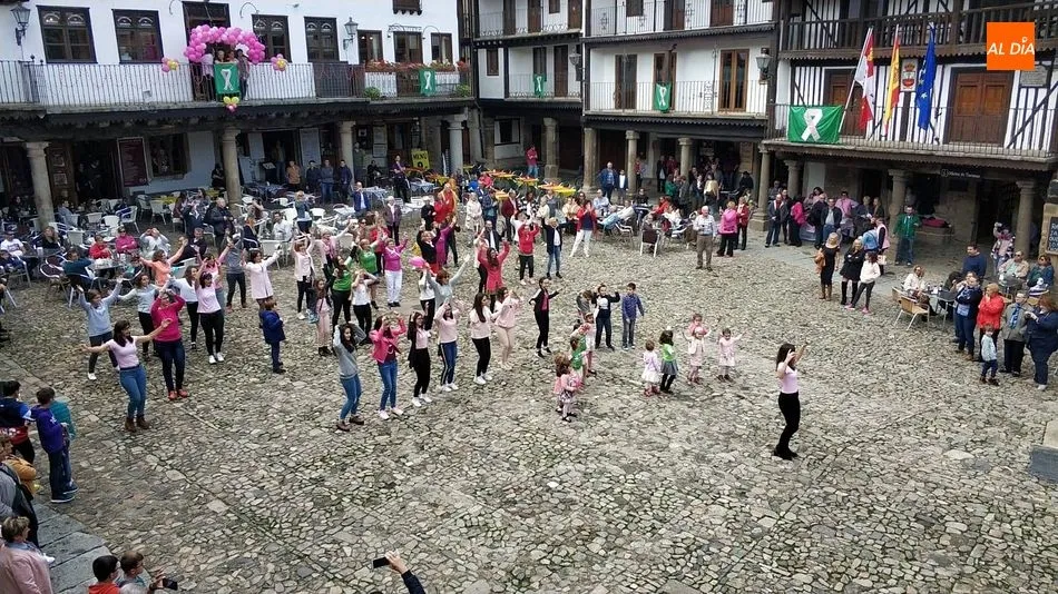 Foto 5 - La Alberca se suma al rosa
