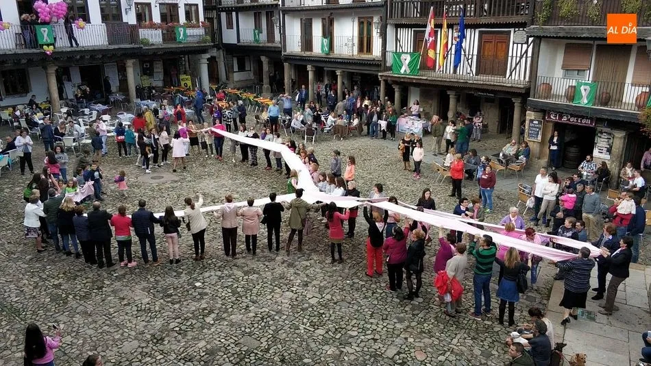 Foto 4 - La Alberca se suma al rosa
