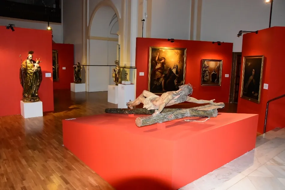 Foto 2 - M&aacute;s de 11.000 visitantes corroboran el &eacute;xito de la exposici&oacute;n &lsquo;V&iacute;tor Teresa&rsquo; en Alba de...