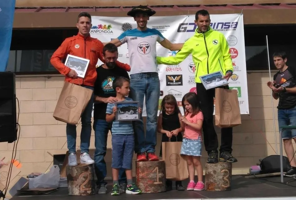 Foto 2 - &Aacute;lvaro Ramos Pe&ntilde;a triunfa en el Ultra Trail de la Serra de Montsant  