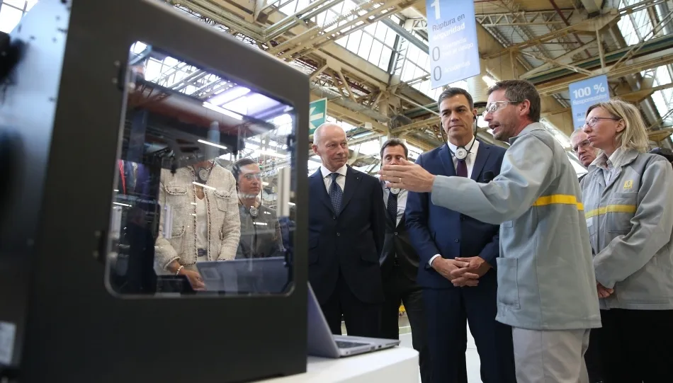 El presidente de España, Pedro Sánchez, en su visita a la factoría del Grupo Renault en Valladolid