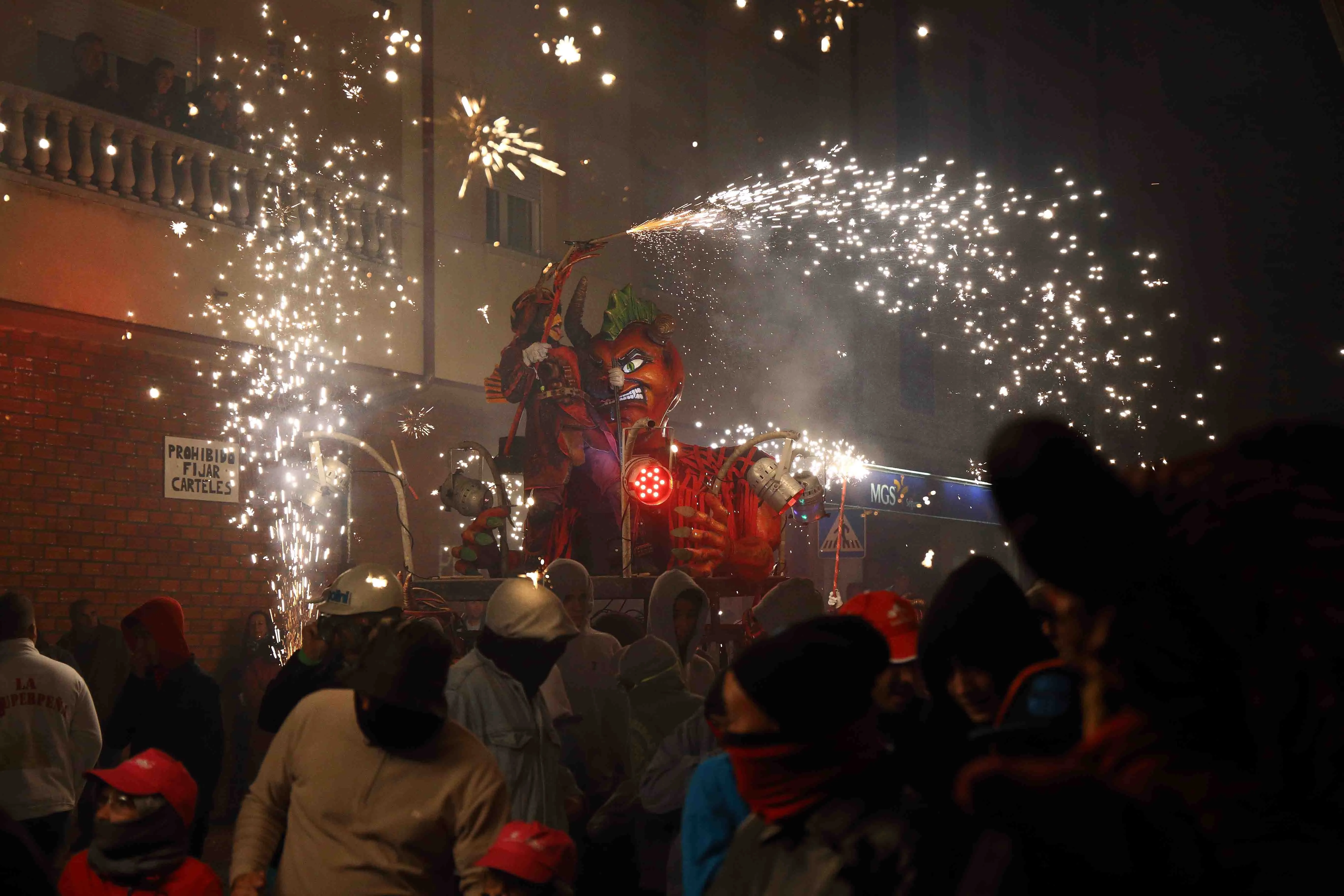 Alba de Tormes volvió a arder con el correfoc