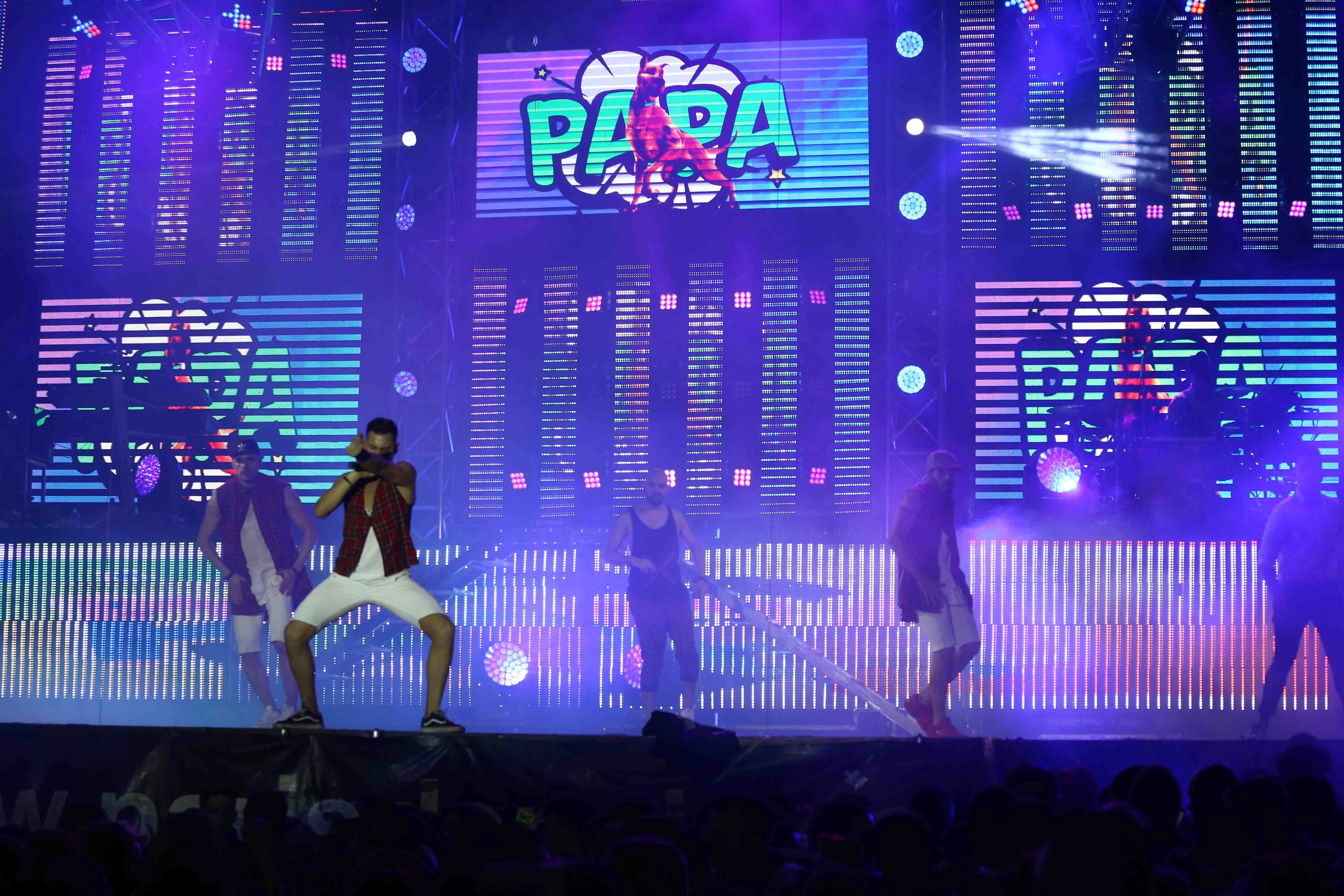 París de Noia puso el ritmo a la noche del sábado