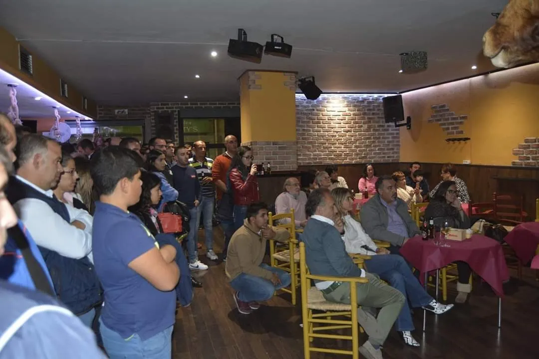Foto 8 - La Asociaci&oacute;n Taurina-Cultural Villa de Vitigudino entrega sus premios del Corpus y Ferias 2018  