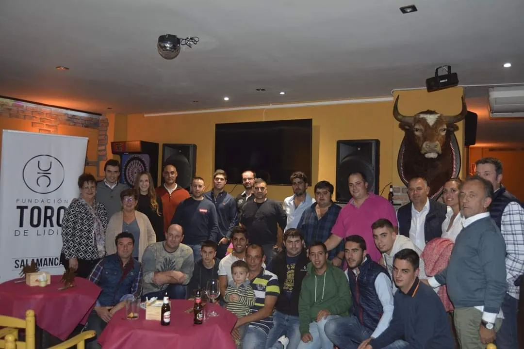 Foto 4 - La Asociaci&oacute;n Taurina-Cultural Villa de Vitigudino entrega sus premios del Corpus y Ferias 2018  