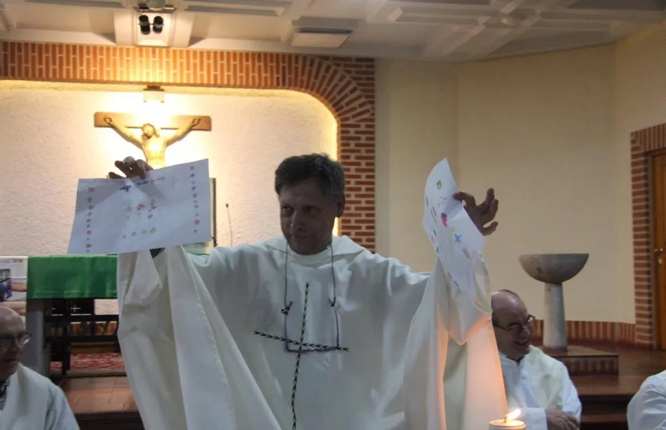Foto 4 - El p&aacute;rroco de San Mateo y La Anunciaci&oacute;n, Nacho G&oacute;mez, celebra sus bodas de plata en el...