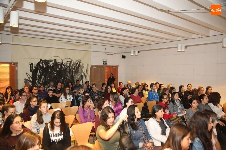 Foto 5 - Conferencia de Marina Marroqu&iacute; sobre igualdad y violencia de g&eacute;nero&nbsp;