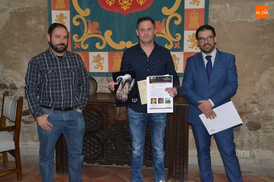 Foto 4 - Rodericus entrega los premios del doble concurso de fotograf&iacute;a de la Feria Medieval  
