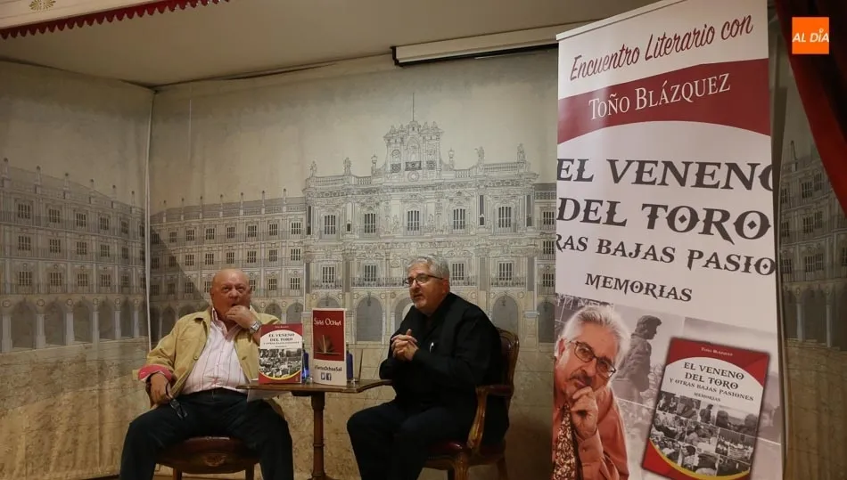 Foto 7 - El mundo de la tauromaquia sale a escena en Santos Ochoa de la mano de To&ntilde;o Bl&aacute;zquez &nbsp;  