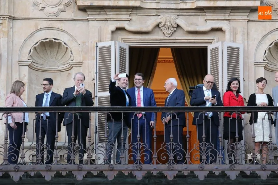 Foto 2 - Ma&ntilde;ueco recibe a los autores del glosario &lsquo;800 A&ntilde;os de Historia a trav&eacute;s del Derecho Romano&rsquo; ...