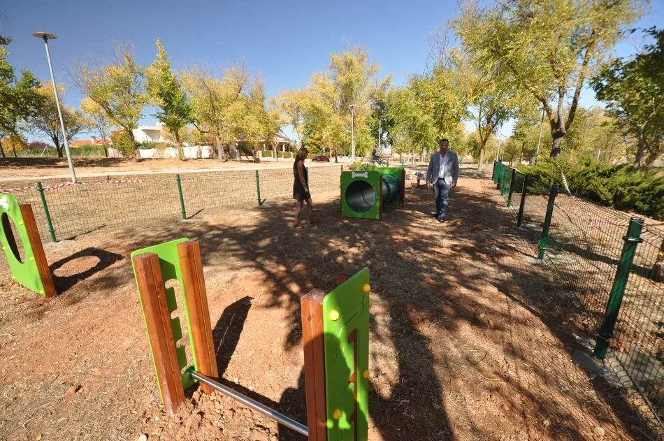 Foto 2 - Nuevo parque canino para la zona deportiva de las urbanizaciones Valdelagua, Atyka, Villas y...