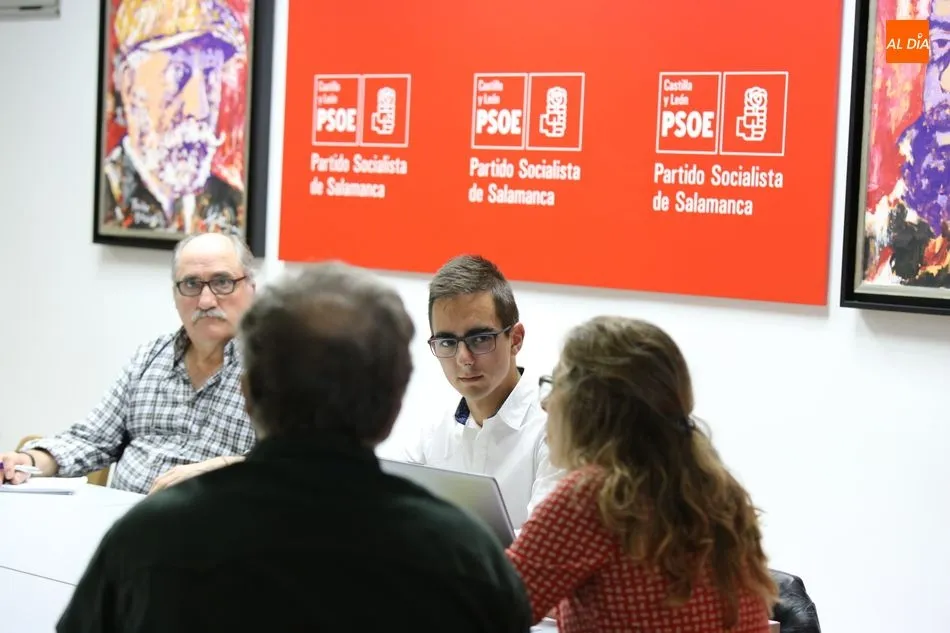 Foto 4 - La eutanasia a debate en una charla organizada en las Juventudes Socialistas
