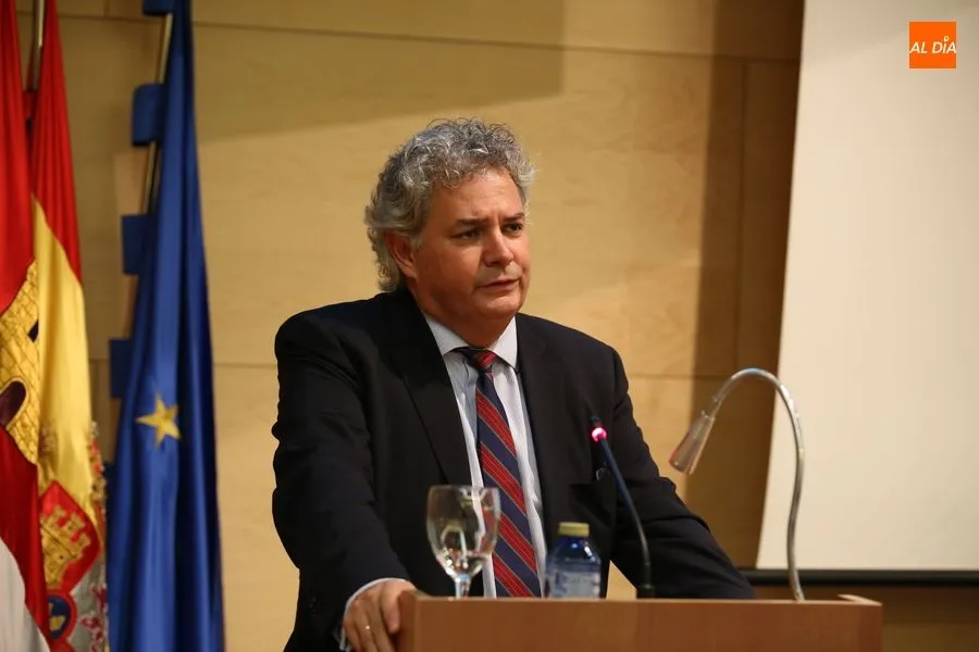 Foto 3 - S&aacute;nchez Melgar defiende los gabinetes de comunicaci&oacute;n en Justicia para evitar filtraciones y...