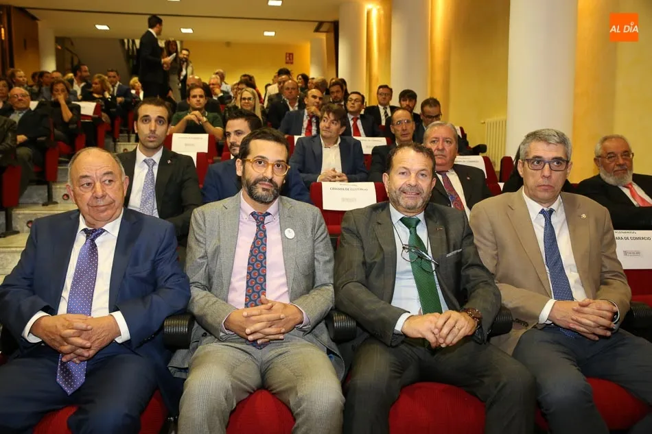 Foto 9 - Lisardo Castro Mart&iacute;n SL recibe el galard&oacute;n como Premio Pyme del 2018