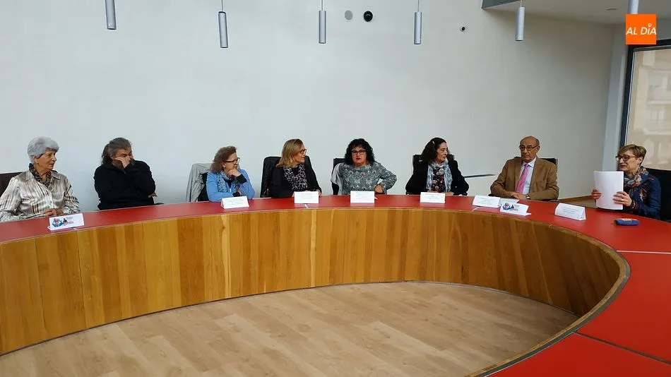 Foto 9 - El Ayuntamiento acoge la lectura del Manifiesto del D&iacute;a Mundial de la Salud Mental