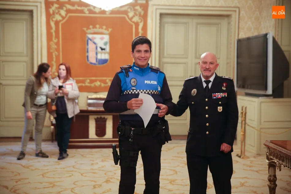 Foto 10 - El Ayuntamiento recibe a los polic&iacute;as locales que participaron en los VII Juegos Europeos...