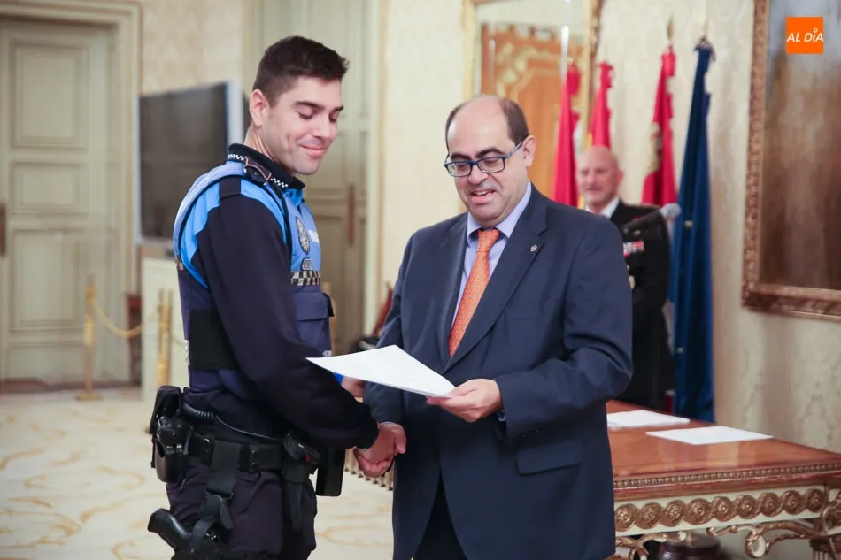 Foto 9 - El Ayuntamiento recibe a los polic&iacute;as locales que participaron en los VII Juegos Europeos...