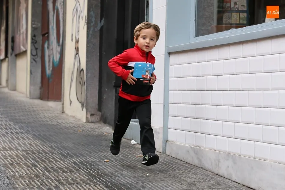 Foto 3 - La Vuelta al Cole llega al Barrio del Oeste en forma de carrera solidaria