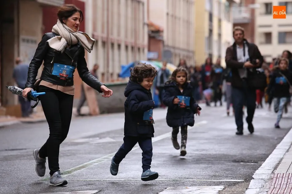 Foto 2 - La Vuelta al Cole llega al Barrio del Oeste en forma de carrera solidaria