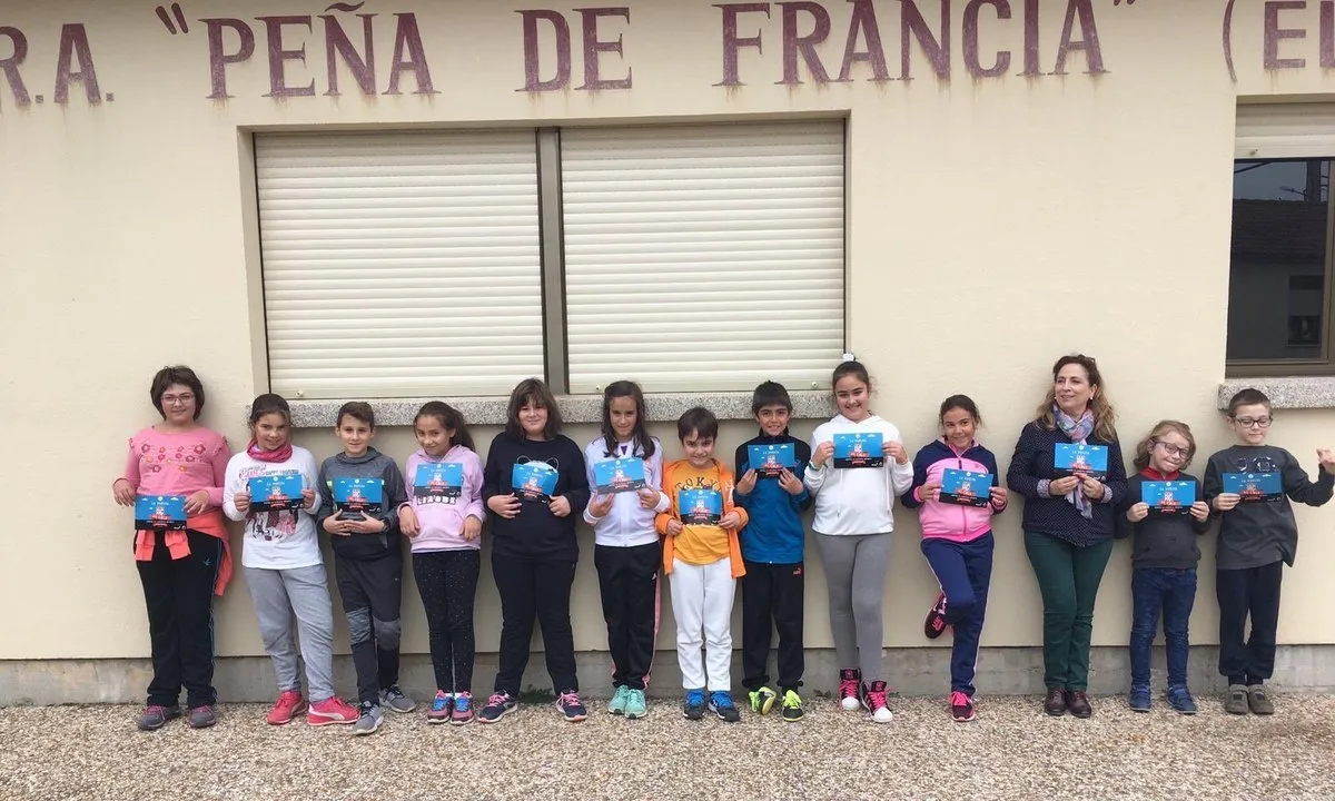 Foto 4 - El CRA Pe&ntilde;a de Francia se une a la macro &lsquo;Vuelta al cole contra la leucemia infantil&rsquo;  