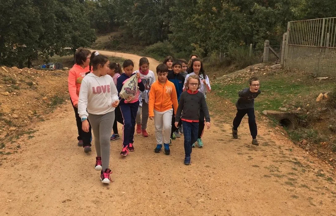 Foto 3 - El CRA Pe&ntilde;a de Francia se une a la macro &lsquo;Vuelta al cole contra la leucemia infantil&rsquo;  