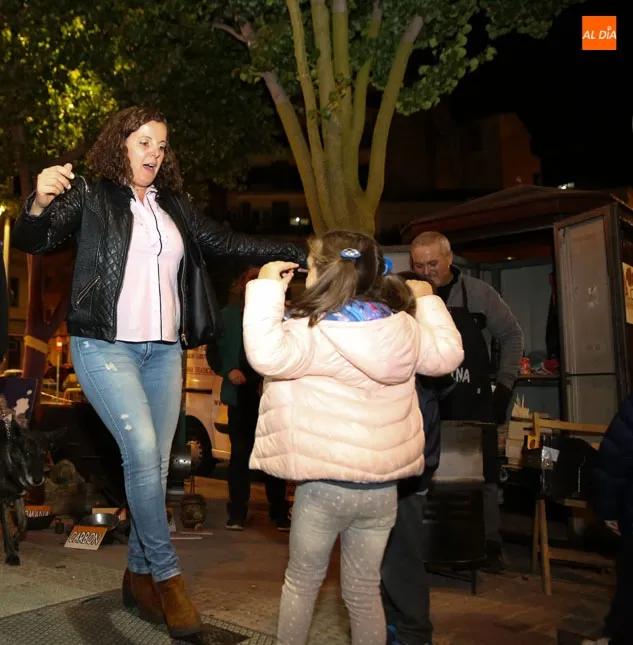 Foto 3 - Arranca la temporada de casta&ntilde;as asadas a ritmo de tamboril y con degustaci&oacute;n incluida en la...