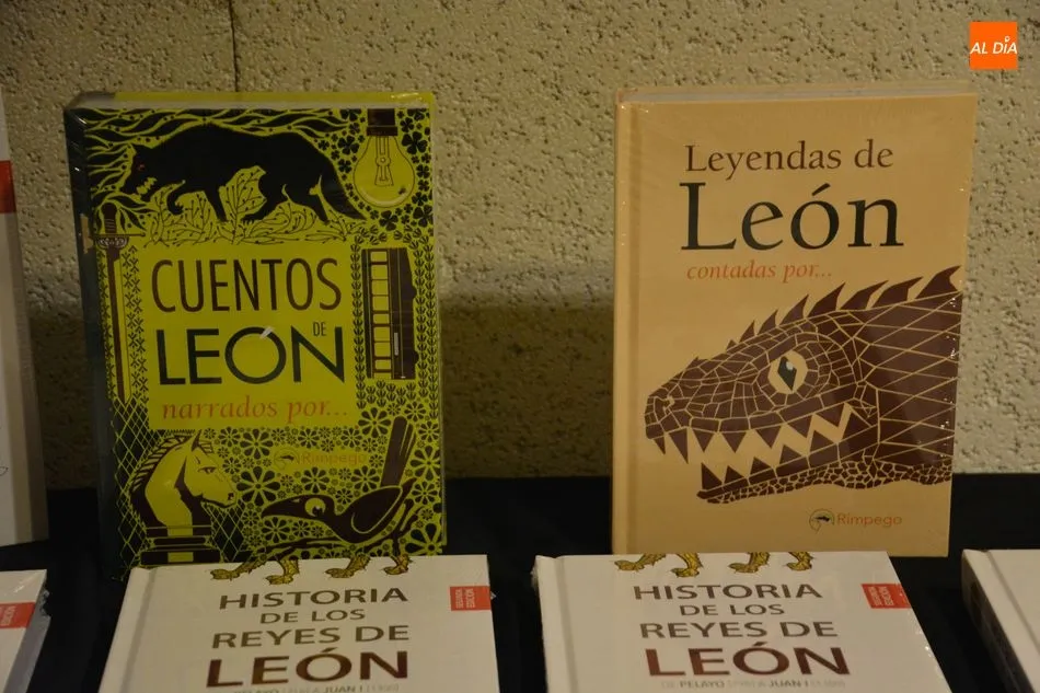 Foto 8 - Ricardo Chao glosa la figura de Alfonso Rey de Le&oacute;n en la Casa de las Conchas