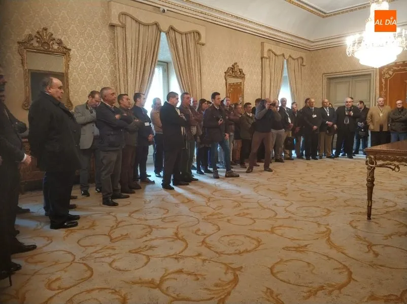 Foto 3 - La Hermandad de la Soledad de Salamanca entrega la Medalla de Oro al Ayuntamiento&nbsp;