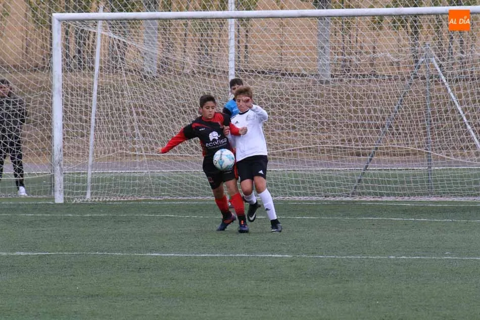 Foto 3 - Resultados, clasificaciones e im&aacute;genes de las categor&iacute;as de f&uacute;tbol provincial