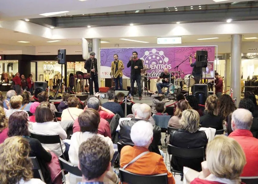 Foto 4 - El Centro Comercial El Tormes, en la recta final de&nbsp;&lsquo;Encuentros con la Tradici&oacute;n&rsquo;&nbsp;  