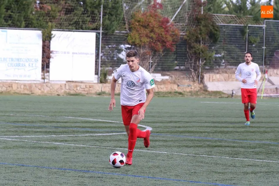 Foto 10 - El Santa Marta regresa a la victoria ante el Tordesillas