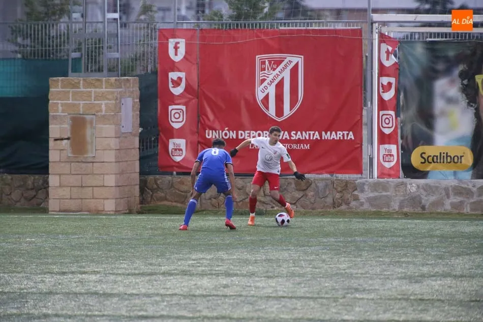 Foto 11 - Demasiado castigo para el Santa Marta DHJ ante el Canillas (0-1)