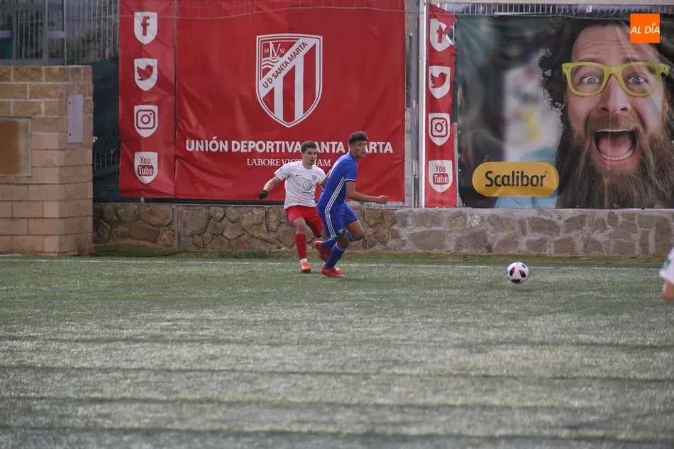 Foto 10 - Demasiado castigo para el Santa Marta DHJ ante el Canillas (0-1)