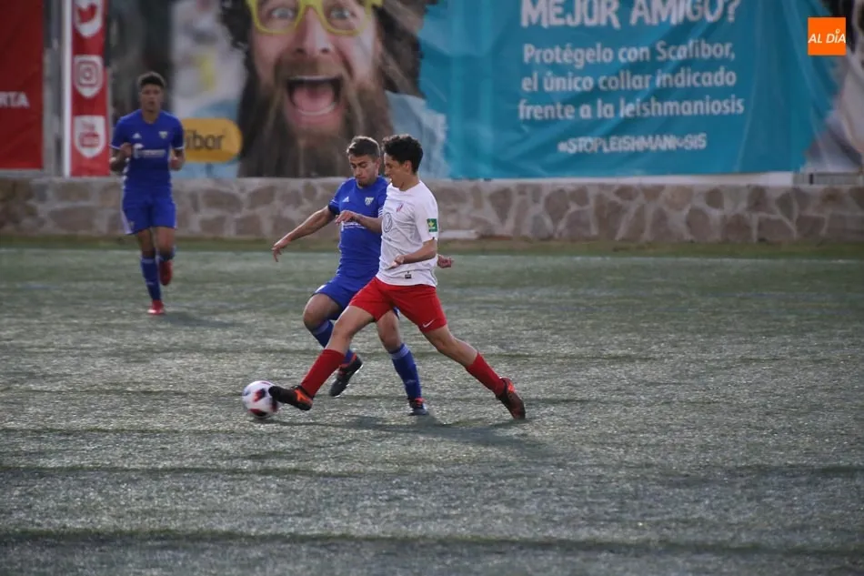 Foto 8 - Demasiado castigo para el Santa Marta DHJ ante el Canillas (0-1)