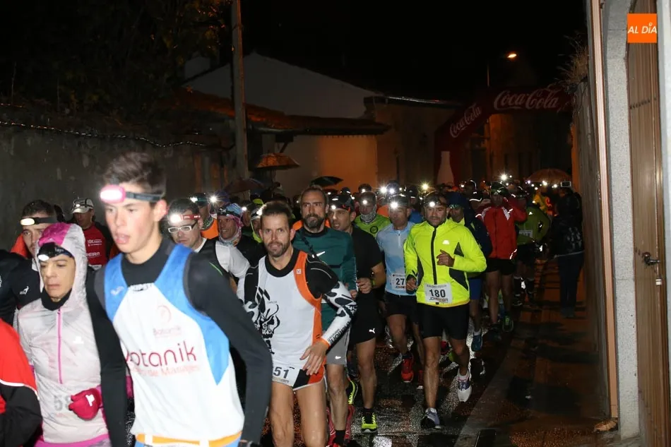 Foto 11 - Arranca la Liga de Cross de Cabrerizos con una primera jornada nocturna