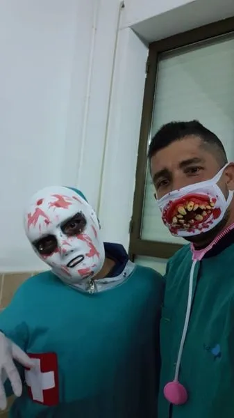 Foto 4 - Los vecinos de Pelabravo disfrutan de la noche m&aacute;s terror&iacute;fica del a&ntilde;o  
