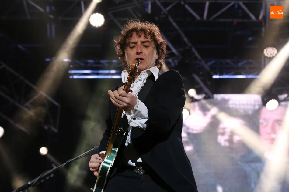 Foto 6 - Loquillo celebra 40 a&ntilde;os de Rock and Roll en el Multiusos    &nbsp;  