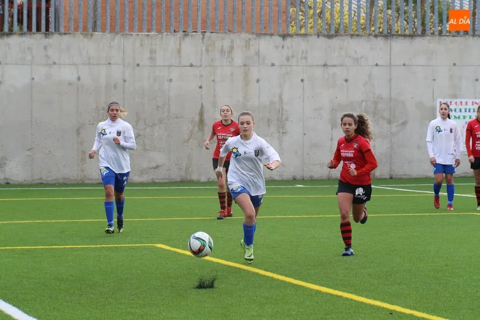 Foto 6 - El Salamanca FF sigue dando pasitos hacia la salvaci&oacute;n en una buena jornada para los charros en...
