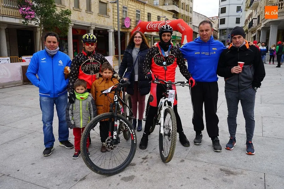 Foto 4 - Mois&eacute;s Due&ntilde;as y Silvia Cortes se imponen en una multitudinaria Jamountain Bike