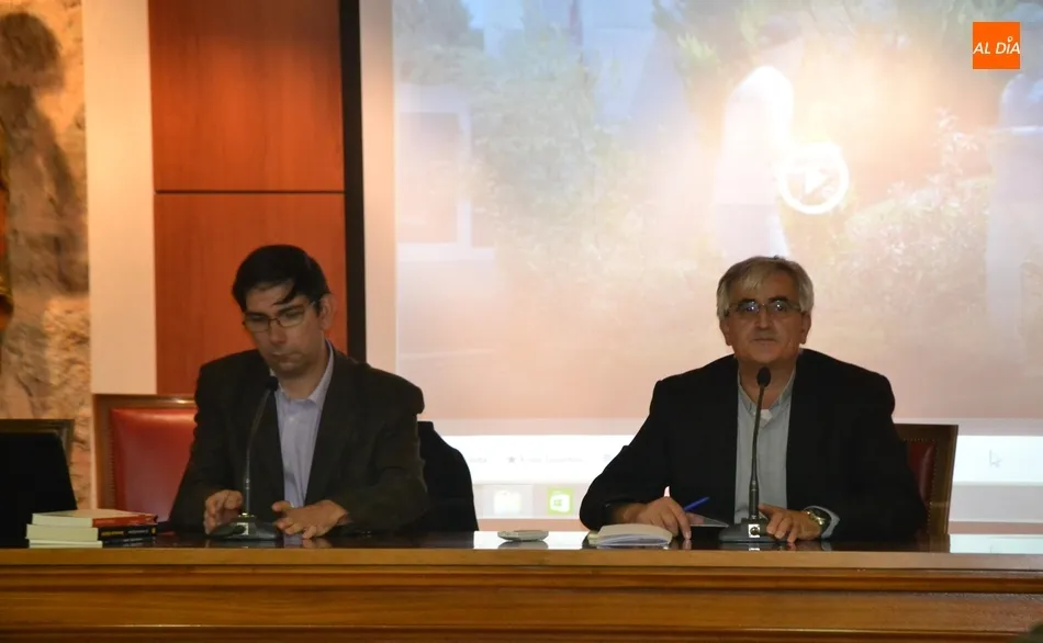 Foto 6 - La charla de Isidro Catela sobre adicciones digitales &lsquo;vence&rsquo; al Bar&ccedil;a-Madrid  