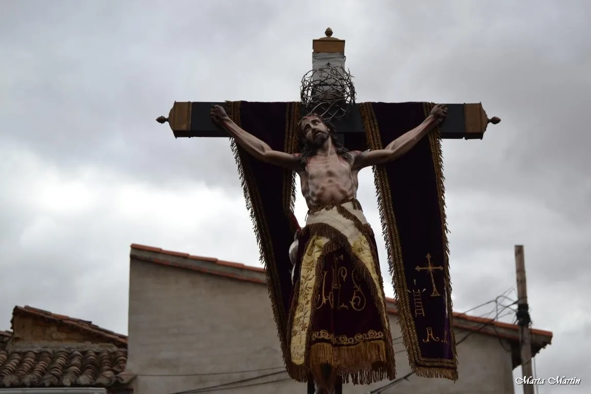Foto 9 - Multitudinaria romer&iacute;a en honor al Sant&iacute;simo Cristo de Hornillos