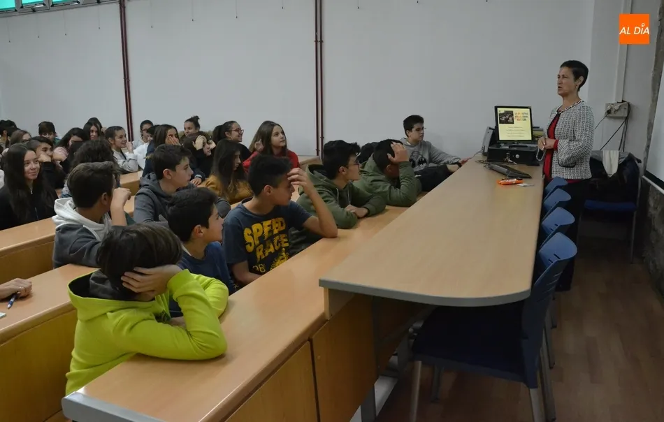 Los alumnos del IES Tierra se forman en torno a la enfermedad de la diabetes  