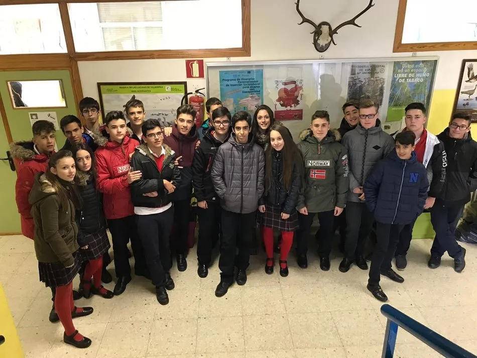 Foto 11 - El colegio Padres Trinitarios visita el Centro Lorenzo Milani  