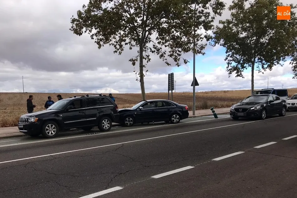 Foto 4 - Colisi&oacute;n m&uacute;ltiple en la Avenida San Agust&iacute;n con varios veh&iacute;culos implicados  