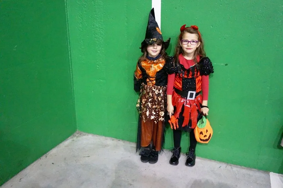 Foto 9 - Halloween llena de terror y m&uacute;sica las calles de Villares de la Reina